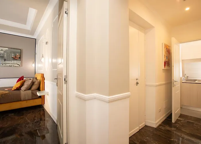 Appartement Luxury Over Time *