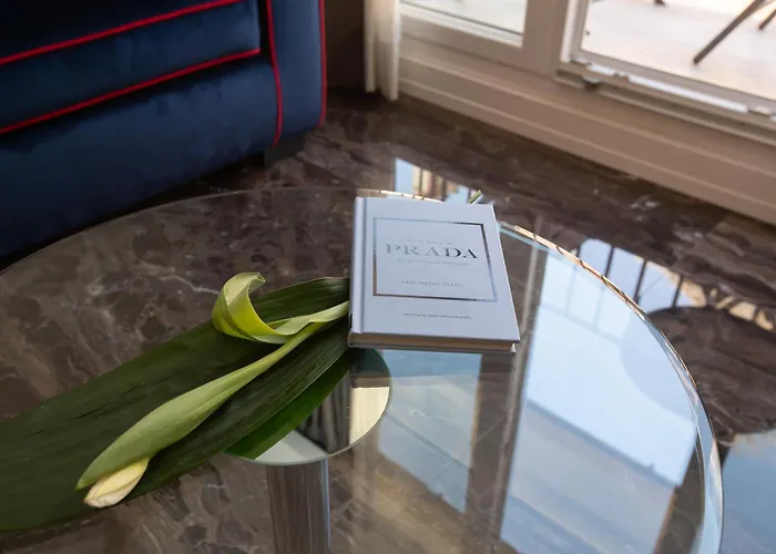 Appartement Luxury Over Time *