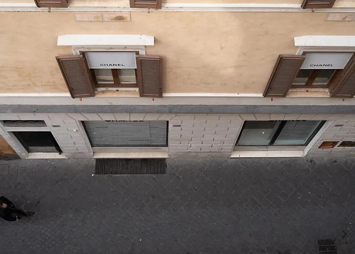 Luxury Over Time Rome